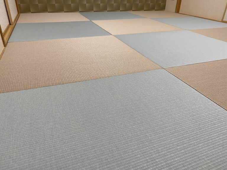 琉球畳の清流表（青磁色と白茶色）