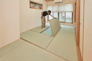 仕上がった畳の敷き込み